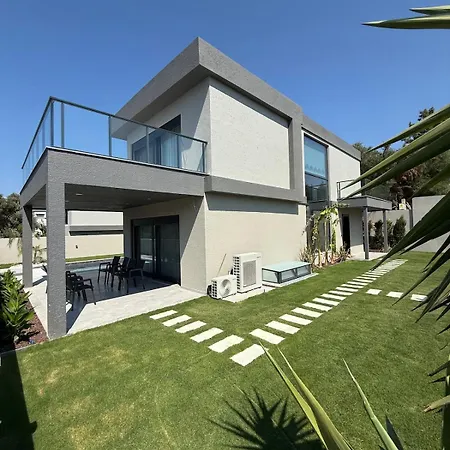 Villa Vip Lueks Odalar Banyo Ve Klimali *