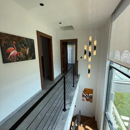 Villa Vip Lueks Odalar Banyo Ve Klimali *