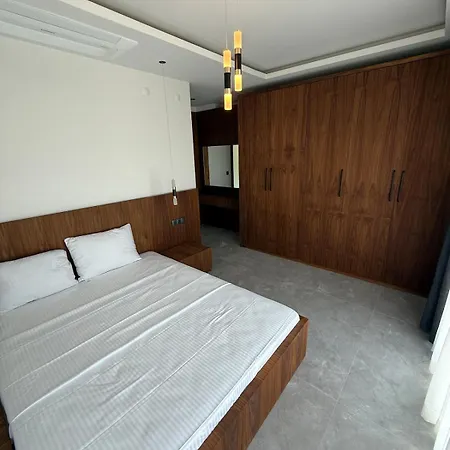 Villa Vip Lueks Odalar Banyo Ve Klimali *