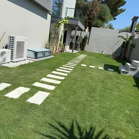 Villa Vip Lueks Odalar Banyo Ve Klimali