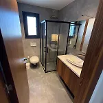 فيلة Vip Lueks Odalar Banyo Ve Klimali Çeşme