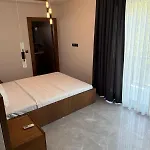 Vip Lueks Odalar Banyo Ve Klimali فيلة