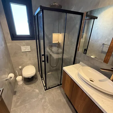 Vip Lueks Odalar Banyo Ve Klimali 빌라