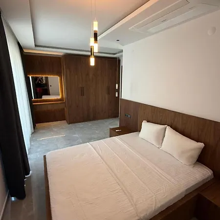 Vip Lueks Odalar Banyo Ve Klimali 빌라