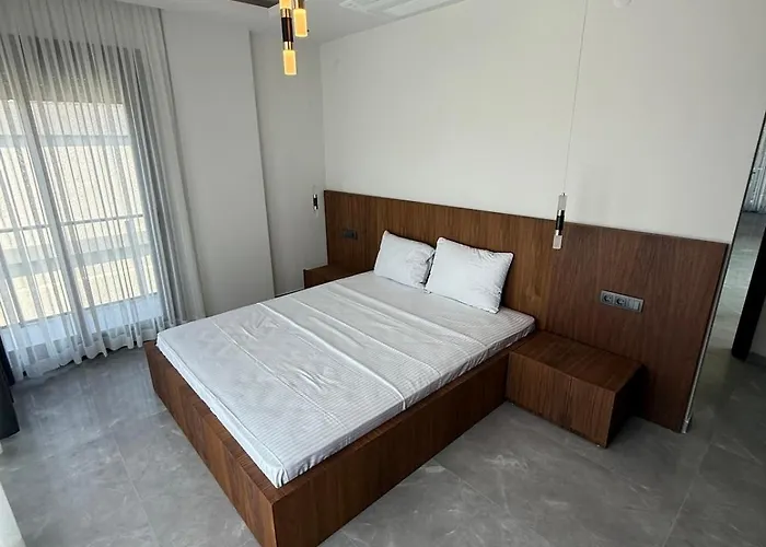 Villa Vip Lueks Odalar Banyo Ve Klimali Çeşme