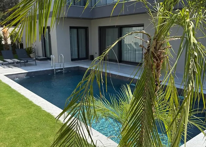 Villa Vip Lueks Odalar Banyo Ve Klimali