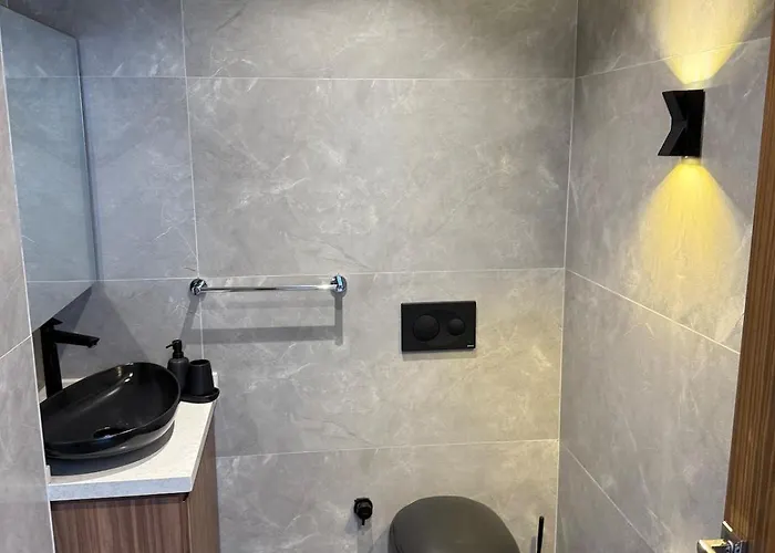 Villa Vip Lueks Odalar Banyo Ve Klimali Çeşme